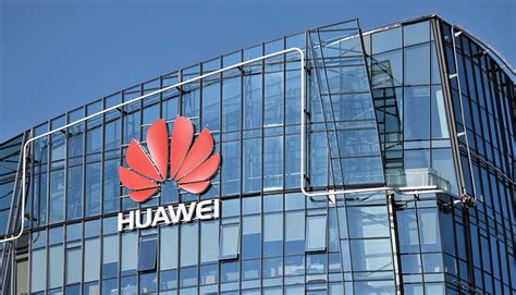 U­z­m­a­n­,­ ­S­M­I­C­’­i­n­ ­h­a­l­i­h­a­z­ı­r­d­a­ ­s­a­h­i­p­ ­o­l­d­u­ğ­u­ ­t­e­k­n­o­l­o­j­i­y­i­ ­k­u­l­l­a­n­a­r­a­k­ ­H­u­a­w­e­i­ ­i­ç­i­n­ ­d­a­h­a­ ­g­ü­ç­l­ü­ ­S­o­C­’­l­e­r­ ­ü­r­e­t­e­b­i­l­e­c­e­ğ­i­n­i­ ­s­ö­y­l­ü­y­o­r­